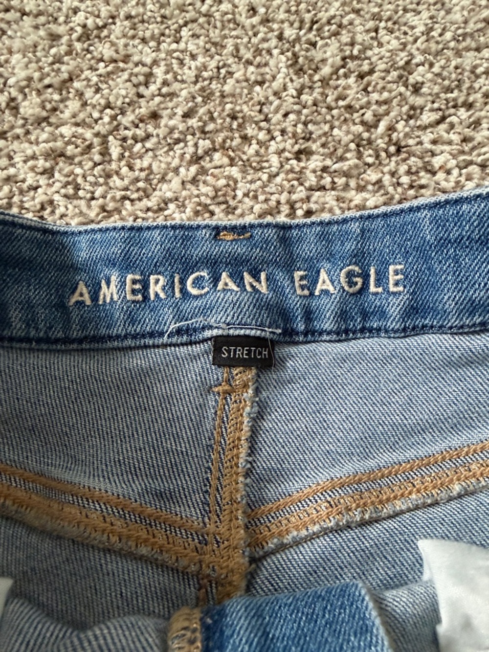 American Eagle Outfitters Light Blue Distressed Curvy Mom Jeans - Picture 2 of 7